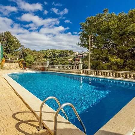 Vakantiehuis Awesome In With House Sea View